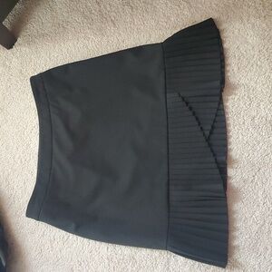 The Limited Black Pleated Skirt